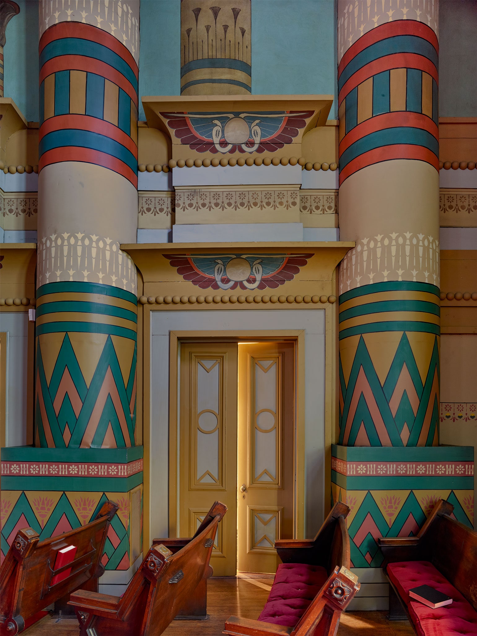 William Strickland evokes an Egyptian temple within a Presbyterian Church in the heart of Tennessee